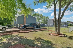380 Mystic St, Manchester, NH 03103 - Photo 5