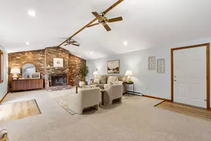10 Cove St, Goffstown, NH 03045 - Photo 11