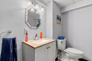 10 Cove St, Goffstown, NH 03045 - Photo 33