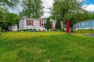 446 Emerald Dr, Barrington, NH 03825 - Photo 1
