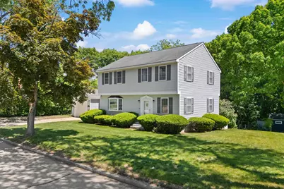 611 Coolidge Avenue, Manchester, NH 03102 - Photo 3