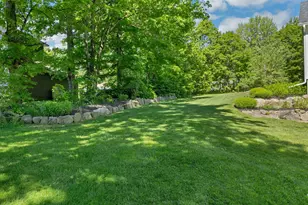 39 Gunstock Hill Rd, Gilford, NH 03249 - Photo 9