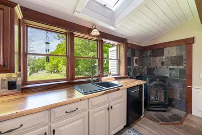 220 Stockbridge Corner Road, Alton, NH 03809 - Photo 17