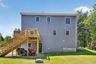 47 Chestnut Dr, Allenstown, NH 03275 - Photo 5
