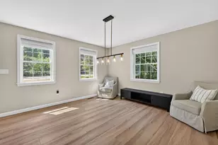 47 Chestnut Dr, Allenstown, NH 03275 - Photo 9