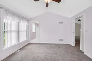 39 Westchester Ct, Hudson, NH 03051 - Photo 17