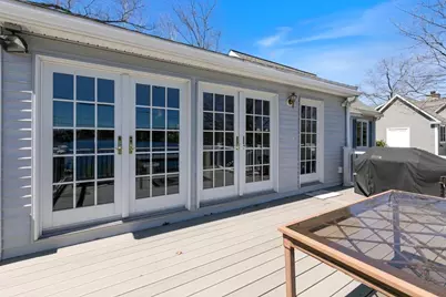 81 Conleys Grove Road, Derry, NH 03038 - Photo 9