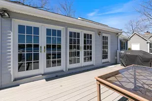 81 Conleys Grove Rd, Derry, NH 03038 - Photo 9