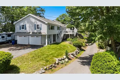 81 Conleys Grove Road, Derry, NH 03038 - Photo 7