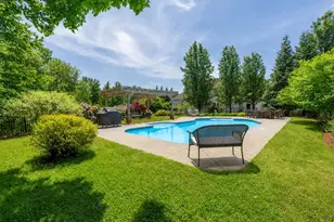 12 Rachel Way, Bedford, NH 03110 - Photo 1