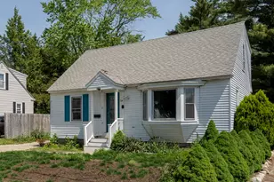 24 Blanchard St, Nashua, NH 03060 - Photo 3