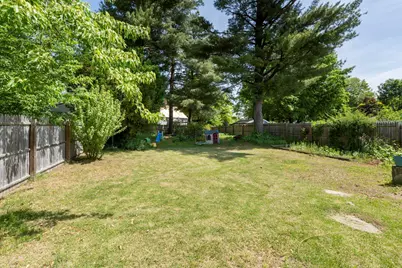24 Blanchard Street, Nashua, NH 03060 - Photo 7