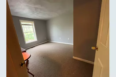 223 S Main Street, Seabrook, NH 03874 - Photo 11