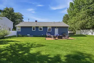 37 W Glenwood St, Nashua, NH 03060 - Photo 23