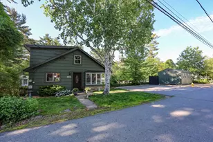 31 Grove Ave, Salem, NH 03079 - Photo 3