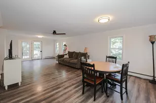 31 Grove Ave, Salem, NH 03079 - Photo 9