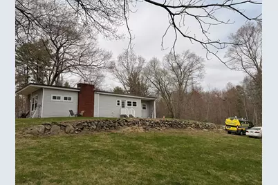 17 Hampstead Road, Salem, NH 03079 - Photo 1