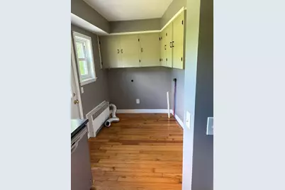 17 Hampstead Road, Salem, NH 03079 - Photo 5