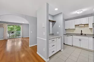 12 Timberwood Dr, Goffstown, NH 03045 - Photo 7