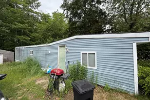 7 Monroe Ave, Allenstown, NH 03275 - Photo 1