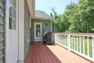 145 Clement Rd, Pelham, NH 03076 - Photo 35