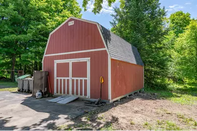 241 Pembroke Street, Pembroke, NH 03275 - Photo 37