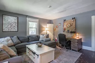 241 Pembroke St, Pembroke, NH 03275 - Photo 19