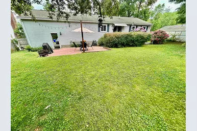 108 Peak Street, Manchester, NH 03104 - Photo 29