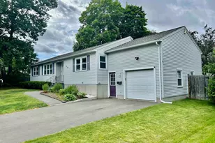 108 Peak St, Manchester, NH 03104 - Photo 1