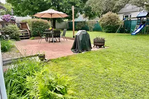 108 Peak St, Manchester, NH 03104 - Photo 27
