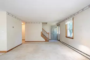 14 Brian Ave, Derry, NH 03038 - Photo 5
