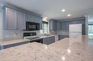 10 Golden Brook Rd, Windham, NH 03087 - Photo 7