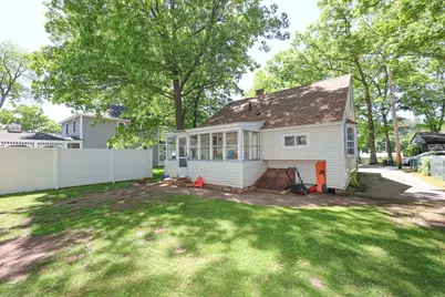 24 Gorham Street, Manchester, NH 03102 - Photo 3