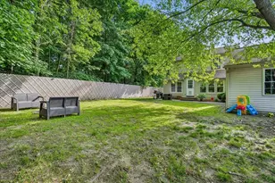 14 9th St, Nashua, NH 03060 - Photo 29