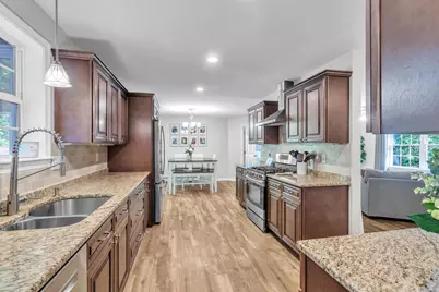 18 Lafrance Road, Weare, NH 03281 - Photo 5