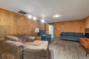21 Acton St, Nashua, NH 03060 - Photo 35