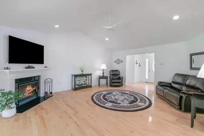 25 Ridgeview Drive, Candia, NH 03034 - Photo 13