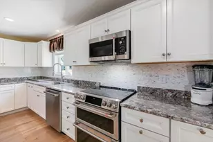 25 Ridgeview Dr, Candia, NH 03034 - Photo 21
