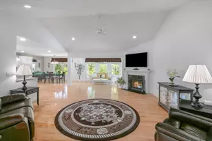 25 Ridgeview Dr, Candia, NH 03034 - Photo 11