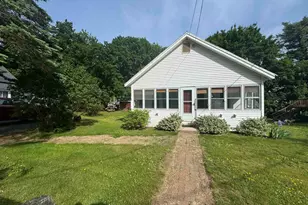 19 Huckins St, Ossipee, NH 03814 - Photo 1