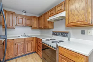 90-100 Dawson Ave, Manchester, NH 03104 - Photo 5