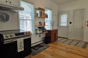 5 1/2 Lyndon St, Concord, NH 03301 - Photo 15