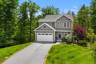 66 Redwood Way, Manchester, NH 03102 - Photo 1