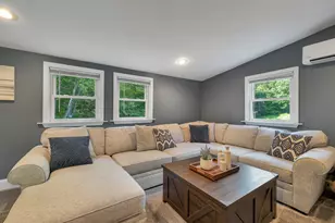 5 Frenette Dr, Hudson, NH 03051 - Photo 7