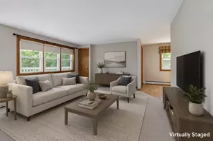 90 Dawson Ave, Manchester, NH 03104 - Photo 5