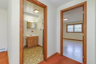90 Dawson Ave, Manchester, NH 03104 - Photo 21