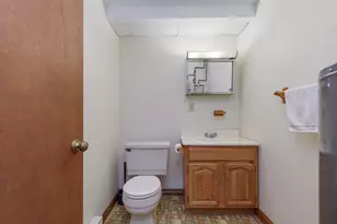 90 Dawson Ave, Manchester, NH 03104 - Photo 23