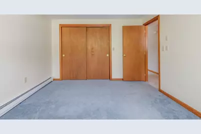 90 Dawson Avenue, Manchester, NH 03104 - Photo 9