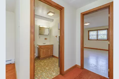 90 Dawson Avenue, Manchester, NH 03104 - Photo 17