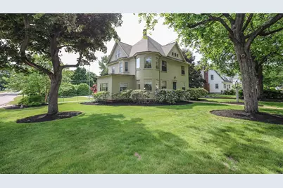27 Eastman Street, Nashua, NH 03060 - Photo 1